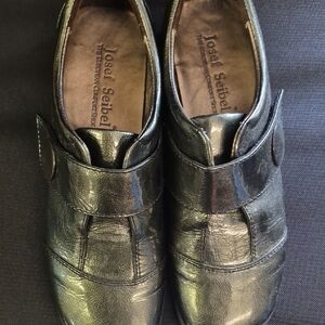 Josef Seibel Shiny Black Men's Loafers